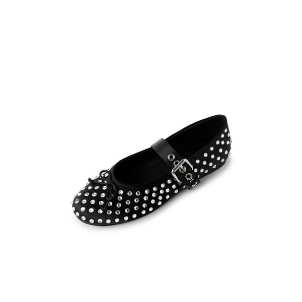women’s shoes