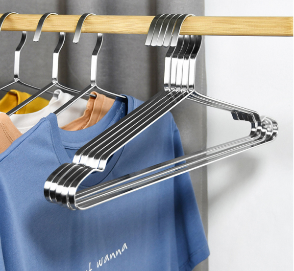 metal hanger - Image 3