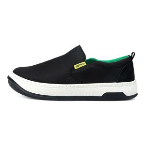Canvas shoes