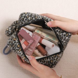 cosmetic bag