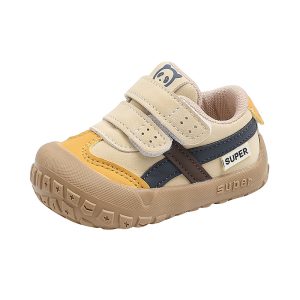 children's shoes
