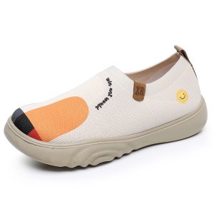 Canvas shoes