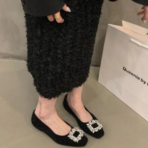 women’s shoes