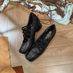 Leather shoes