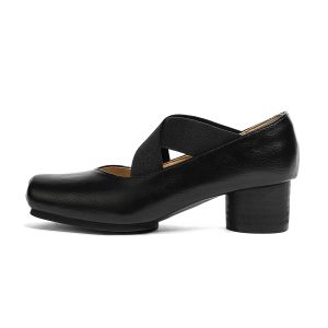 Leather shoes