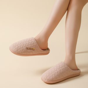 Fabric slippers