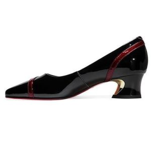 Women's shoes