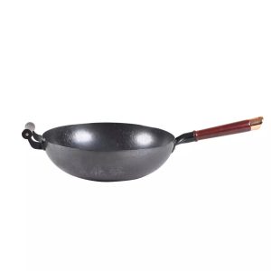 Iron pot