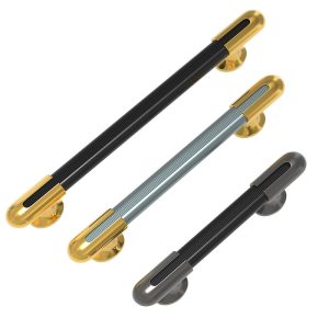Pull handle