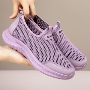 Canvas shoes