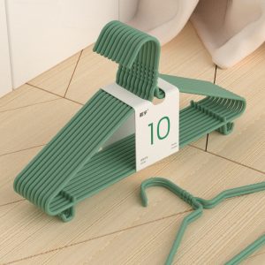clothes hanger