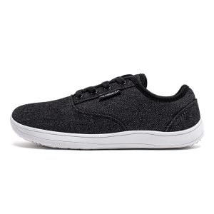 Canvas shoes