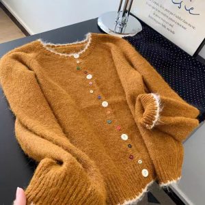 Women's cardigan sweater