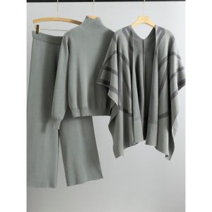 Woolen women's suit
