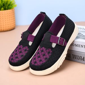 Canvas shoes