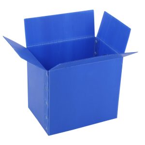 Plastic box