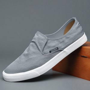 Canvas shoes