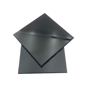 Glass side-mounted basket