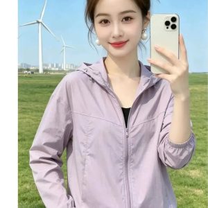 Woven women's coat