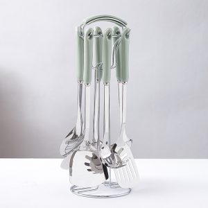 kitchen utensils