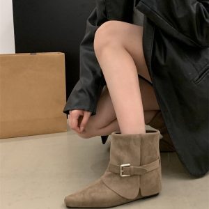 Leather boots