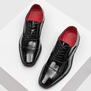 Leather shoes