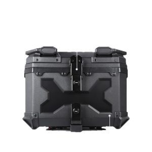 Motorcycle trunk