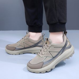 Canvas shoes